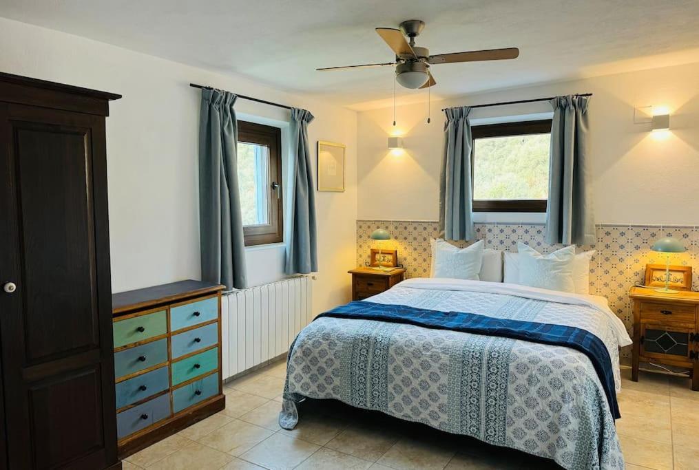 Almond Hill House Villa Orgiva Ngoại thất bức ảnh